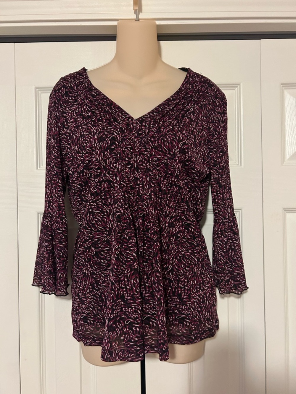 Worthington Burgundy and Pink V-Neck Long Sleeve Blouse
